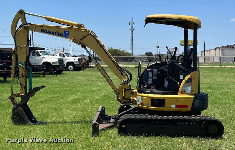 image for item DN3089 2008 Komatsu PC35MR-2  mini excavator