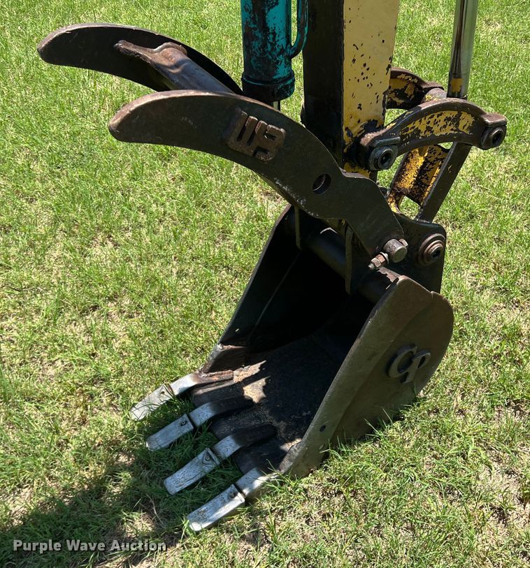 image for item DN3089 2008 Komatsu PC35MR-2  mini excavator