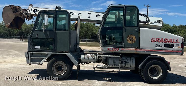 image for item DN3093 Gradall XL3100  wheeled excavator