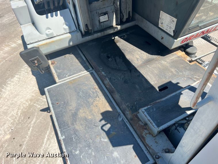 image for item DN3093 Gradall XL3100  wheeled excavator