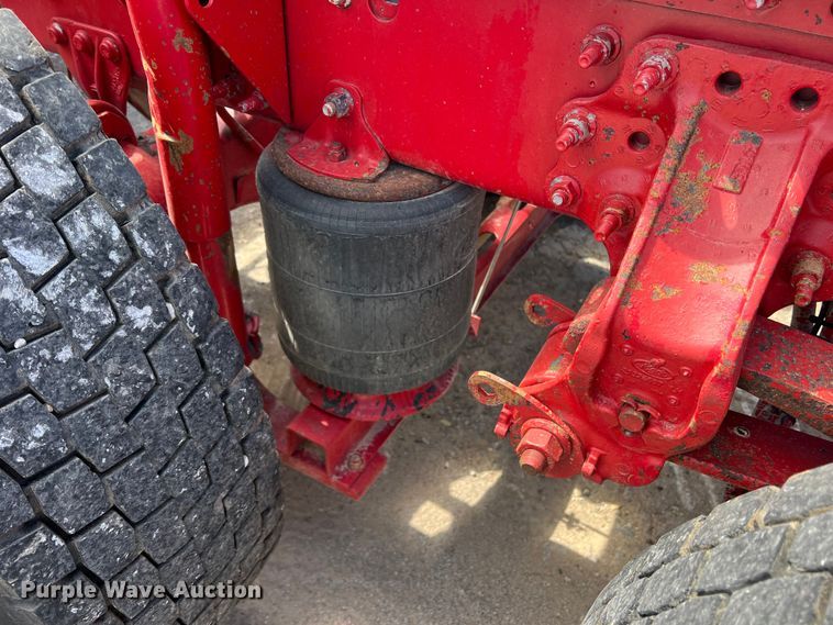 image for item DN3094 2015 Mack CXU  semi truck