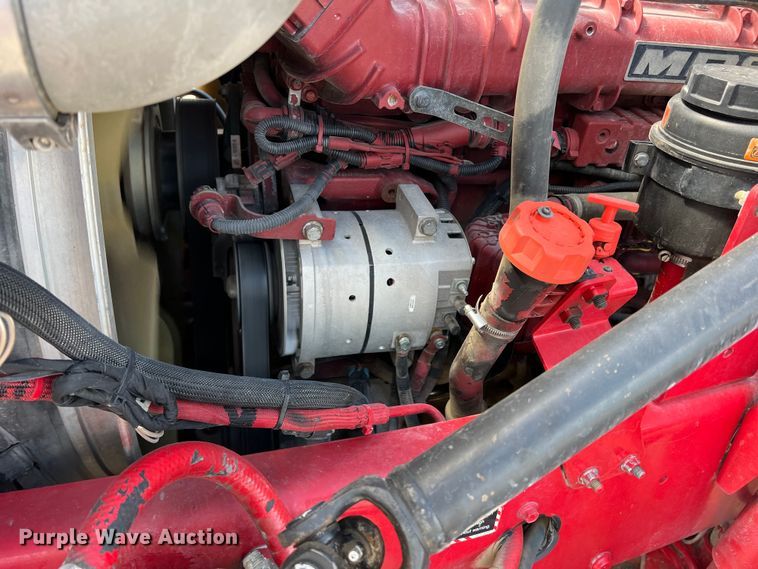 image for item DN3094 2015 Mack CXU  semi truck