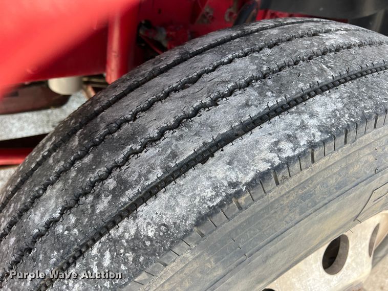 image for item DN3094 2015 Mack CXU  semi truck