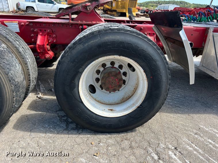 image for item DN3094 2015 Mack CXU  semi truck