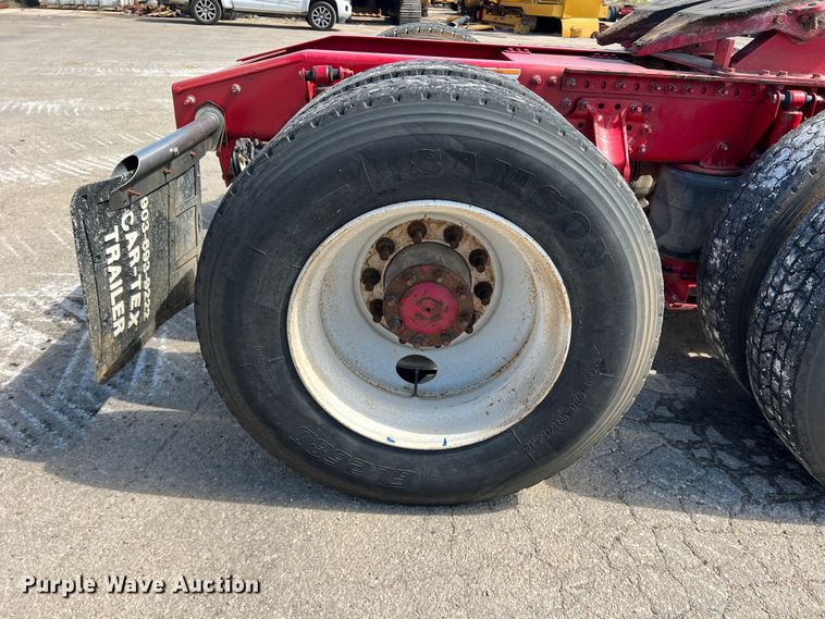 image for item DN3094 2015 Mack CXU  semi truck