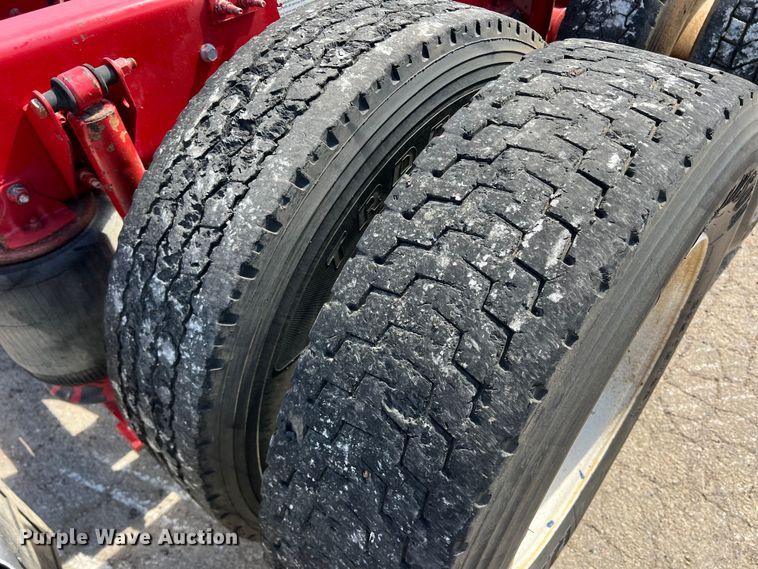 image for item DN3094 2015 Mack CXU  semi truck