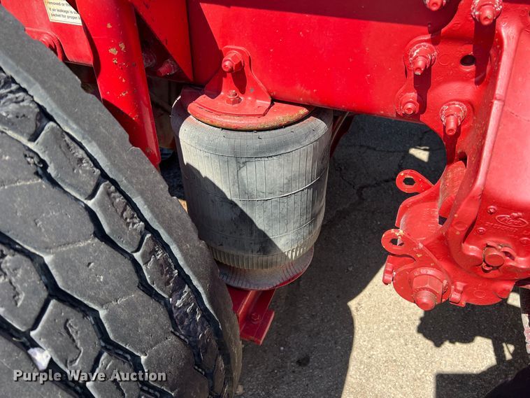 image for item DN3095 2015 Mack CXU  semi truck