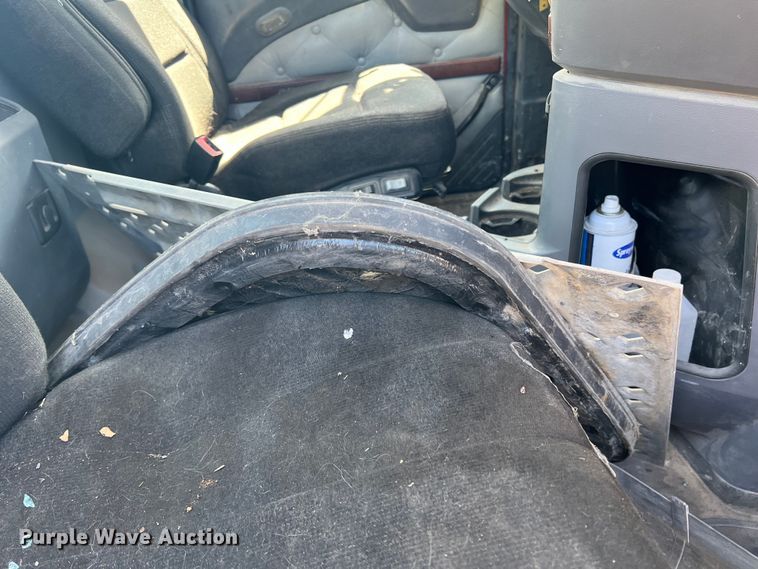 image for item DN3095 2015 Mack CXU  semi truck