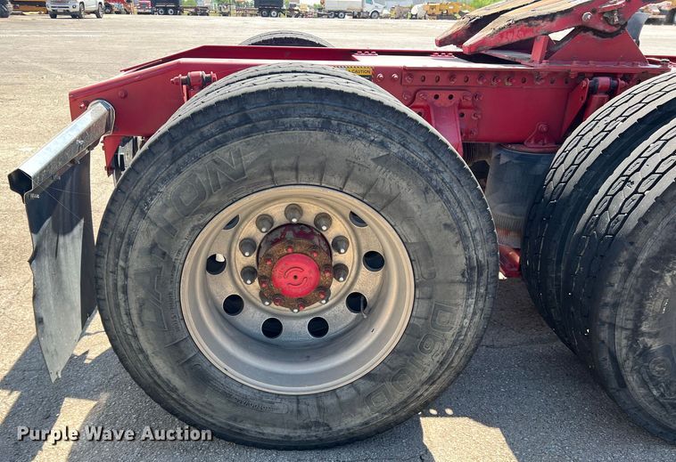 image for item DN3095 2015 Mack CXU  semi truck