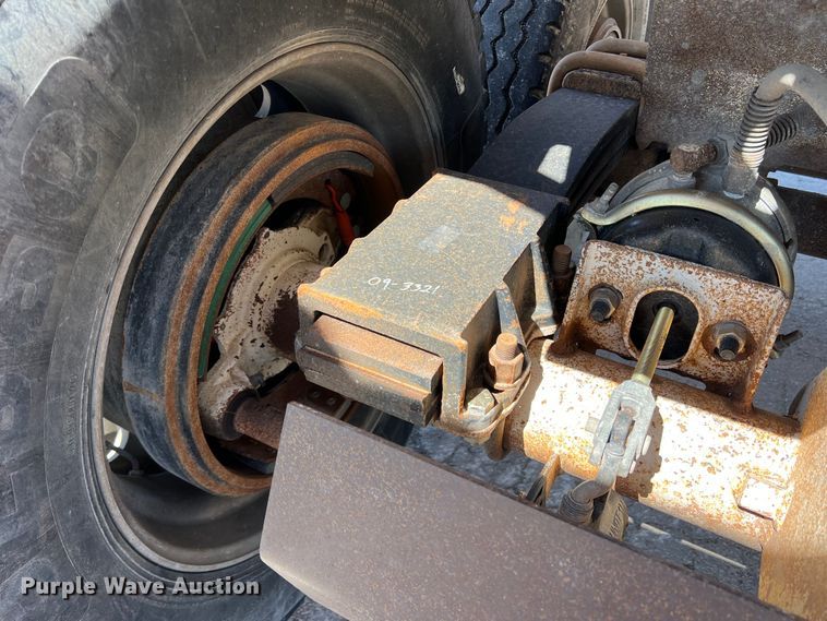 image for item DN3097 2000 Load King  bottom dump trailer