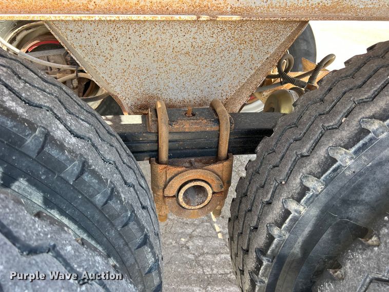 image for item DN3097 2000 Load King  bottom dump trailer