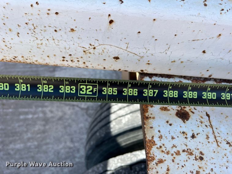 image for item DN3097 2000 Load King  bottom dump trailer