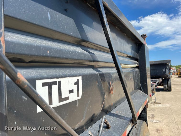 image for item DN3098 2000 Clement  end dump pup trailer