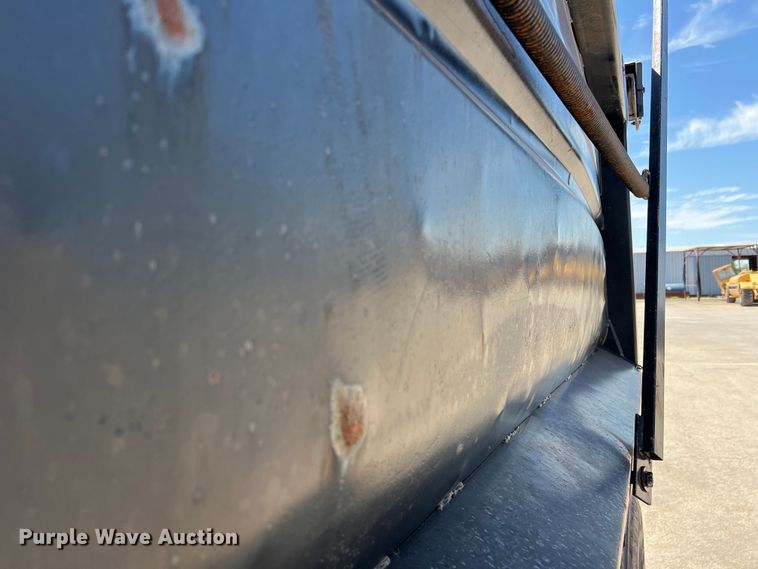 image for item DN3098 2000 Clement  end dump pup trailer