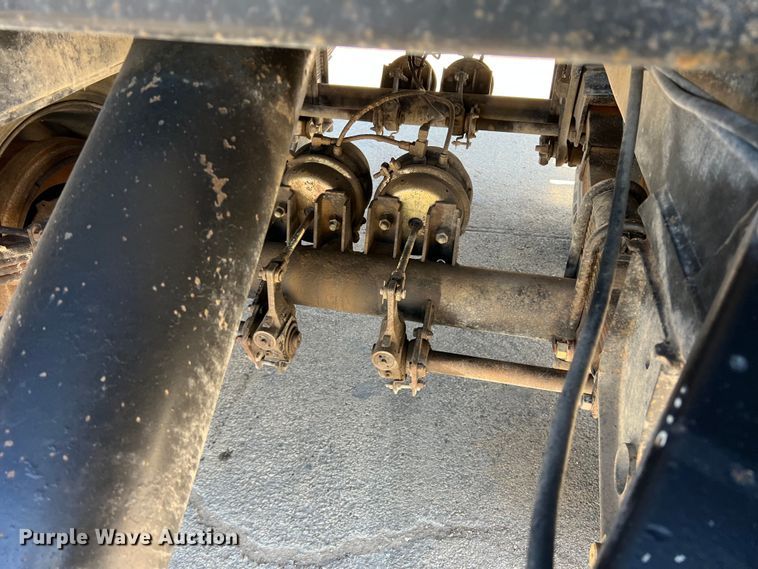 image for item DN3098 2000 Clement  end dump pup trailer