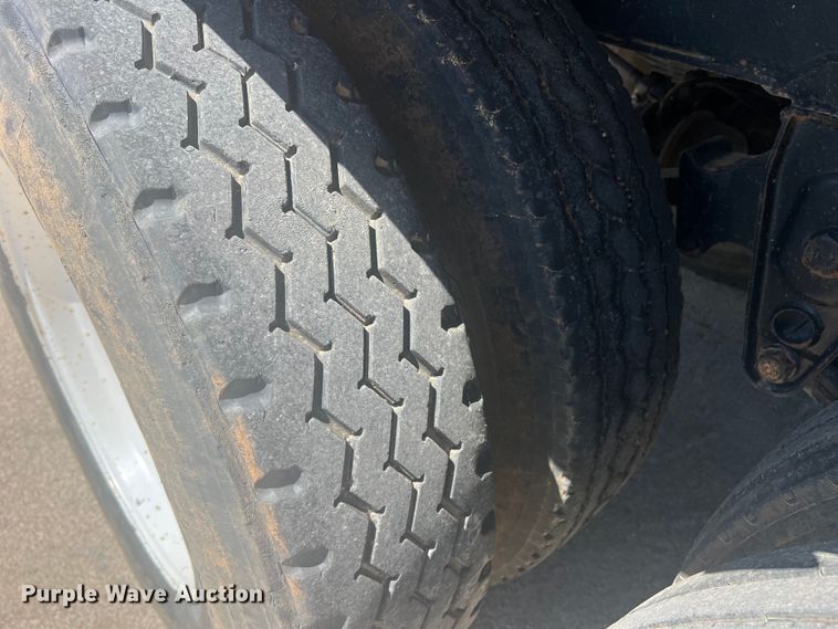 image for item DN3098 2000 Clement  end dump pup trailer