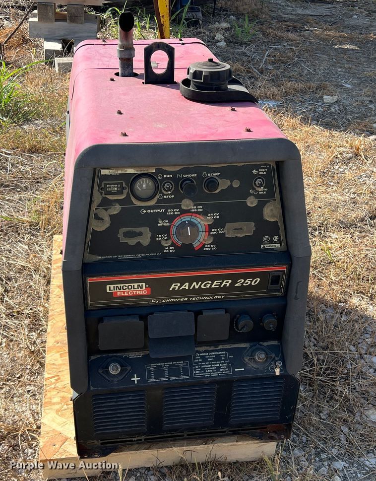 image for item DN3104 Lincoln Ranger 250  welder/generator