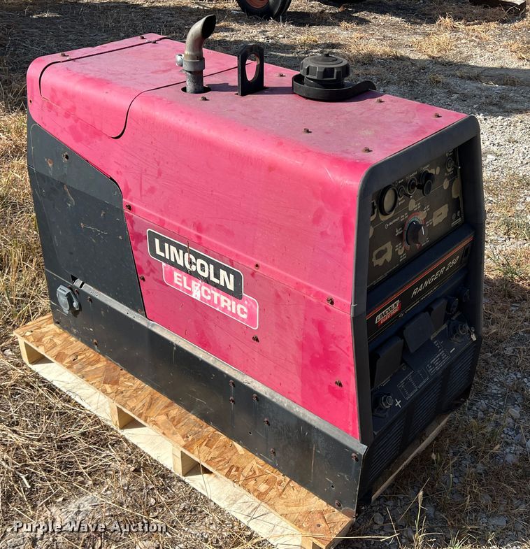 image for item DN3104 Lincoln Ranger 250  welder/generator
