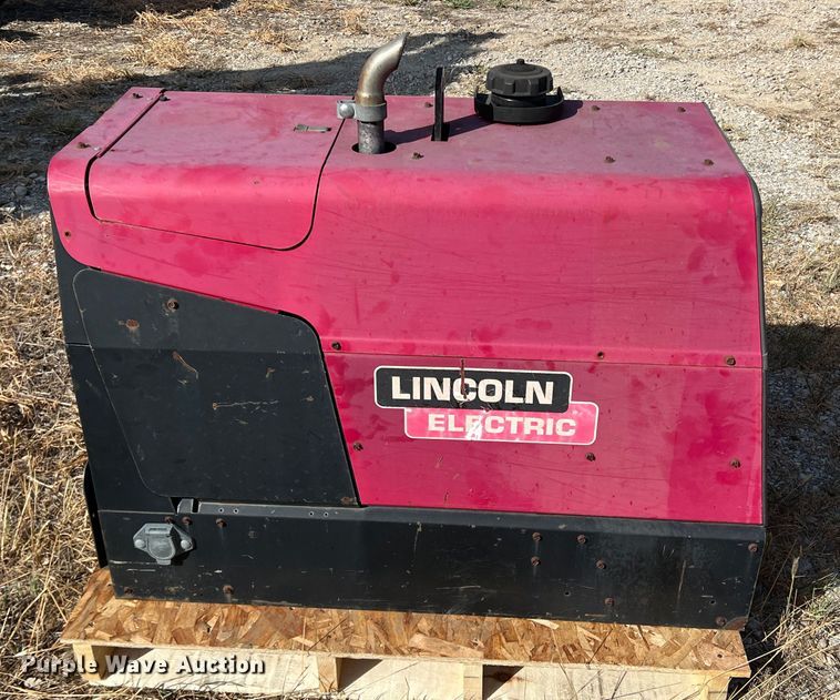 image for item DN3104 Lincoln Ranger 250  welder/generator