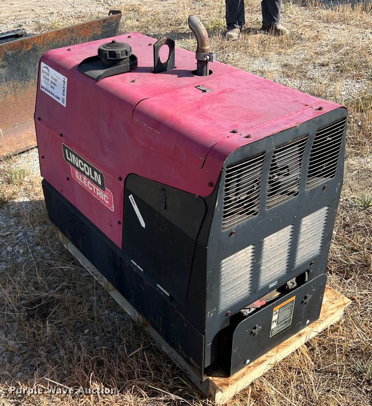 image for item DN3104 Lincoln Ranger 250  welder/generator