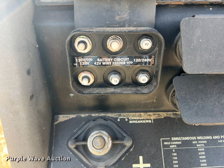 image for item DN3104 Lincoln Ranger 250  welder/generator