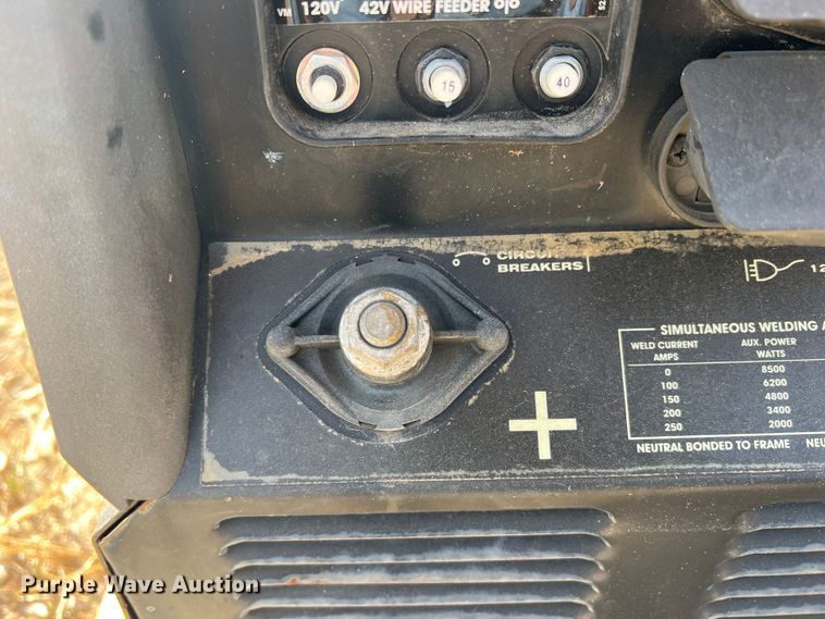 image for item DN3104 Lincoln Ranger 250  welder/generator