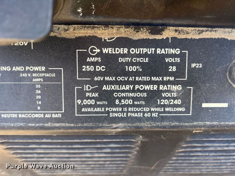 image for item DN3104 Lincoln Ranger 250  welder/generator