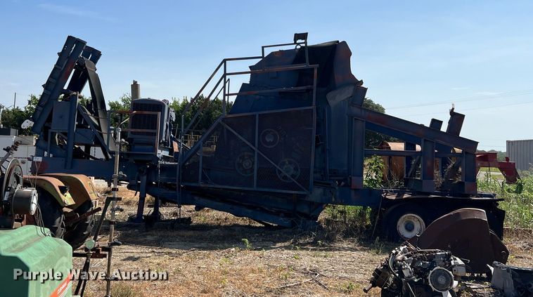 image for item DN3107 Cedarapids  crushing plant