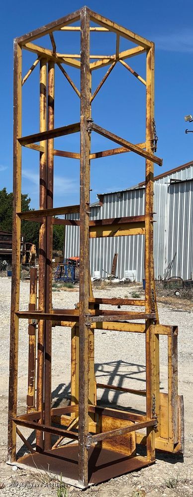 image for item DN3108 2008 Installink JR 1000  chain link fence dispenser