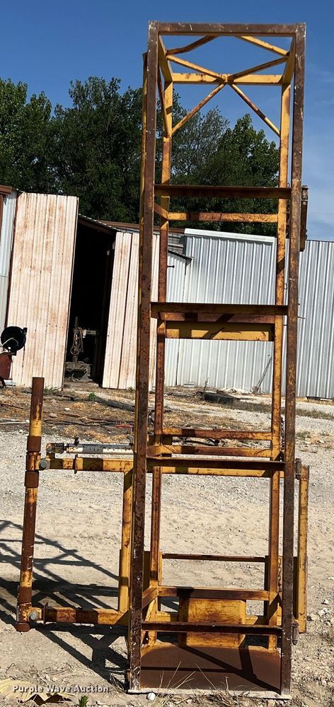 image for item DN3108 2008 Installink JR 1000  chain link fence dispenser