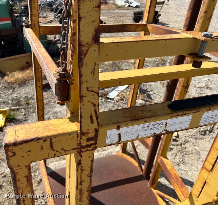 image for item DN3108 2008 Installink JR 1000  chain link fence dispenser