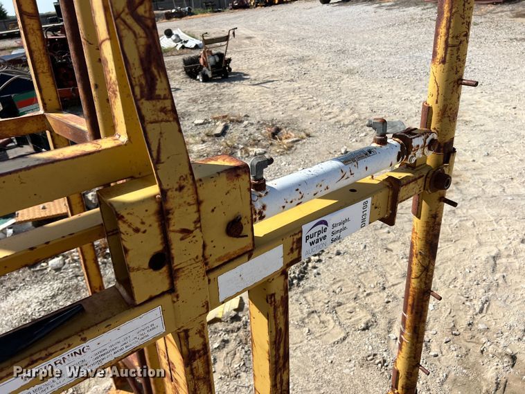 image for item DN3108 2008 Installink JR 1000  chain link fence dispenser