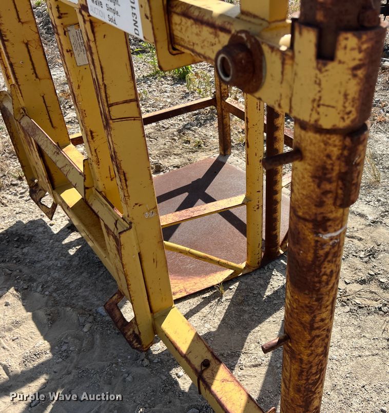 image for item DN3108 2008 Installink JR 1000  chain link fence dispenser