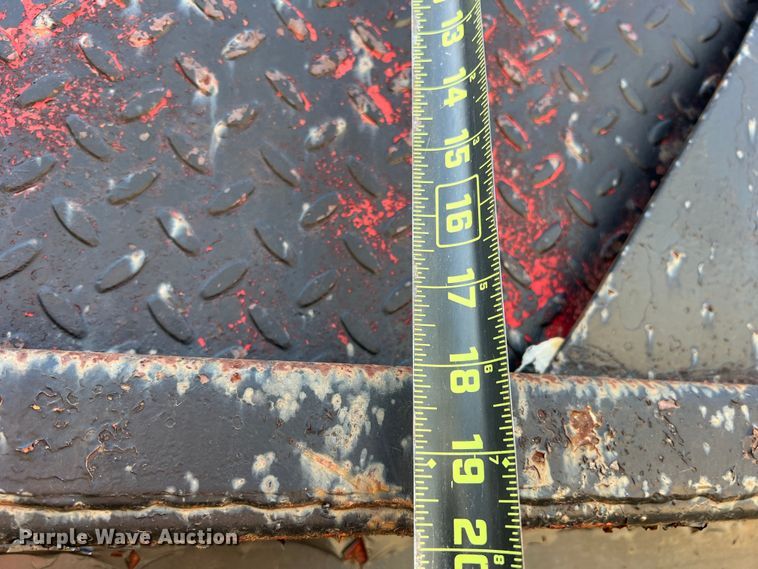 image for item DN3110 1994 Freightliner  dump truck