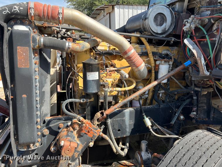 image for item DN3110 1994 Freightliner  dump truck