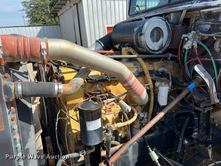 image for item DN3110 1994 Freightliner  dump truck