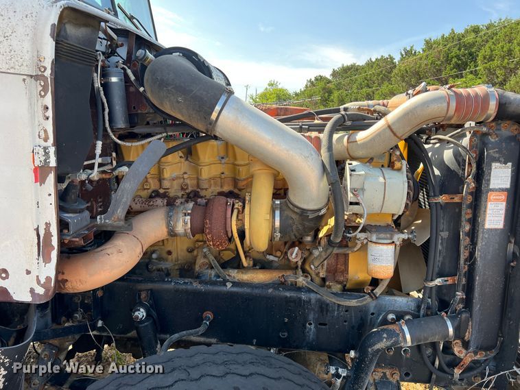 image for item DN3110 1994 Freightliner  dump truck