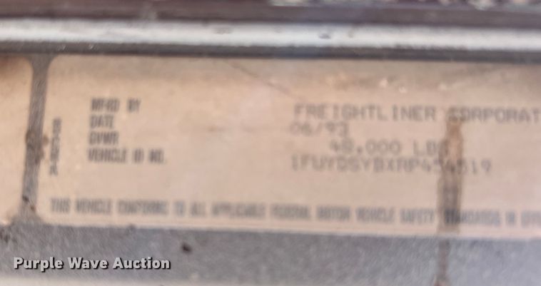 image for item DN3110 1994 Freightliner  dump truck