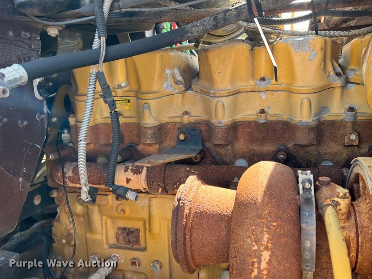 image for item DN3112 1994 Freightliner FLD  truck cab and chassis