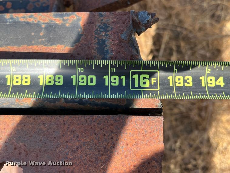 image for item DN3112 1994 Freightliner FLD  truck cab and chassis