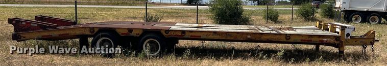 image for item DN3113 1999 Belshe FB-30  equipment trailer