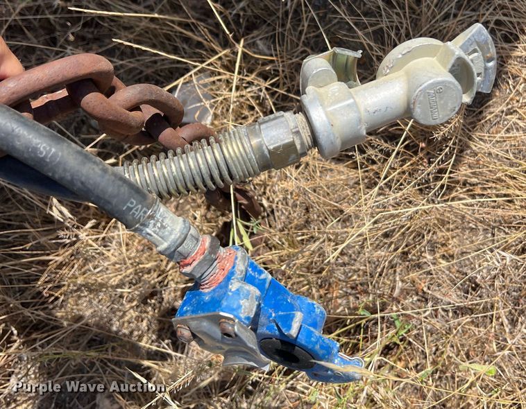 image for item DN3113 1999 Belshe FB-30  equipment trailer