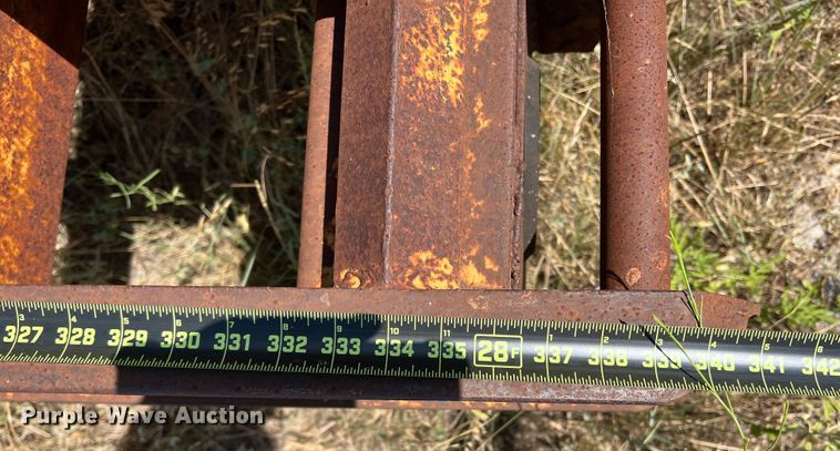 image for item DN3113 1999 Belshe FB-30  equipment trailer