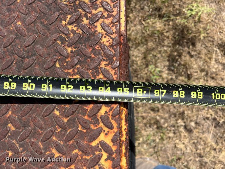 image for item DN3113 1999 Belshe FB-30  equipment trailer