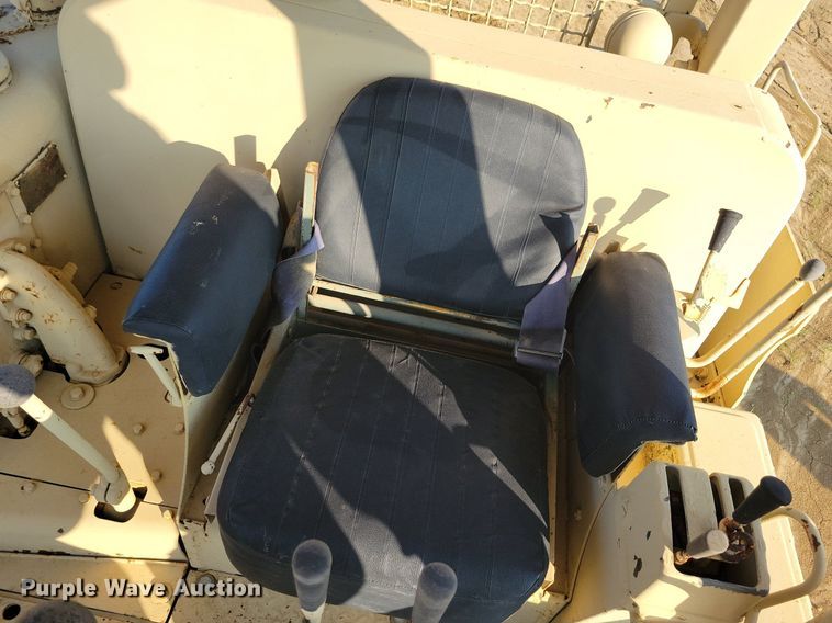 image for item DN4002 Caterpillar D7F  dozer