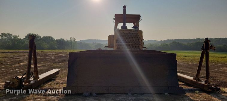 image for item DN4003 1977 Caterpillar D8K  dozer