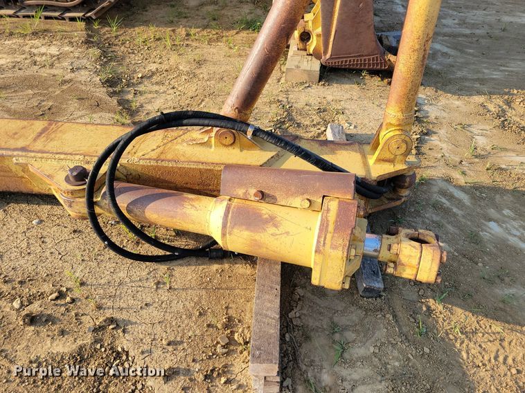 image for item DN4003 1977 Caterpillar D8K  dozer