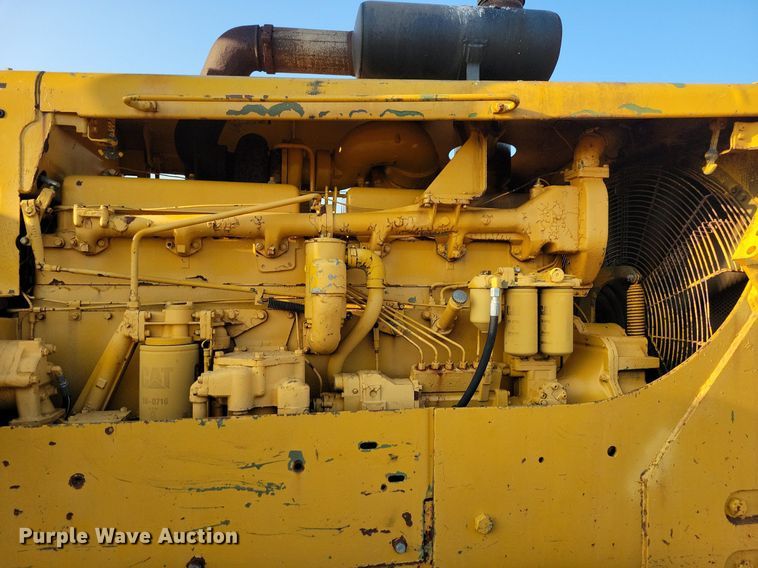 image for item DN4003 1977 Caterpillar D8K  dozer