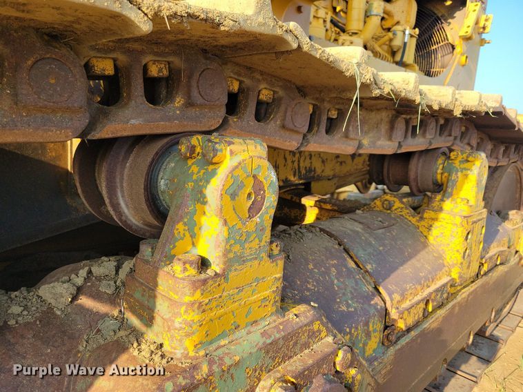 image for item DN4003 1977 Caterpillar D8K  dozer