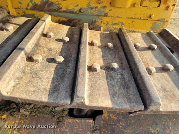 image for item DN4003 1977 Caterpillar D8K  dozer